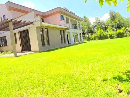 6-bedroom House for sale in Lavington, Nairobi