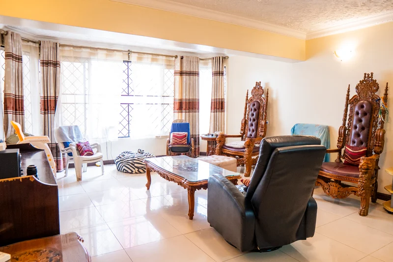 Newly Renovated 3-Bedroom Apartment for sale - 3rd Parklands (Near Aga Khan)