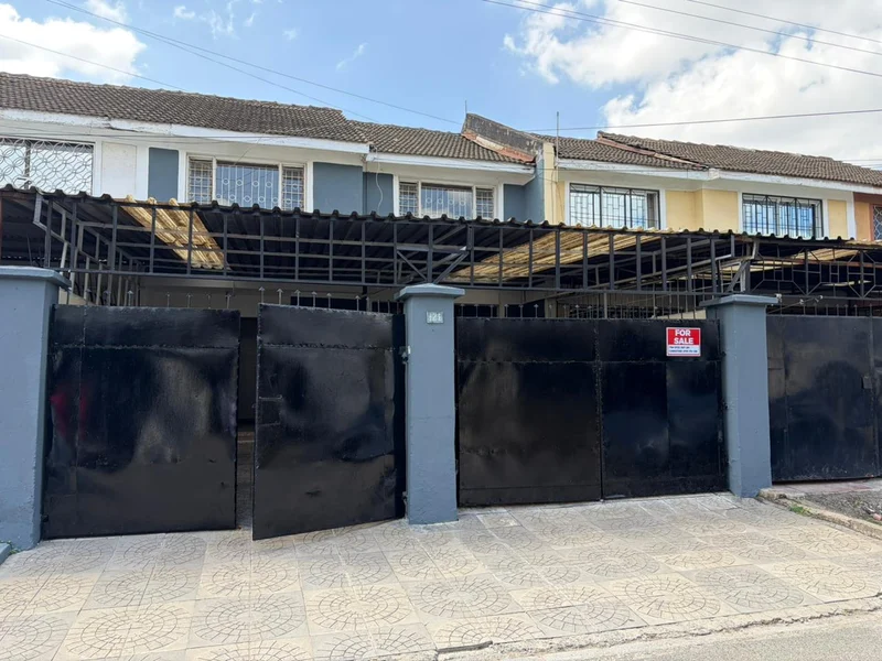4 bedroom maisonette for Sale
