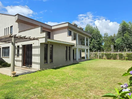6-bedroom Townhouse for sale in Lavington, Nairobi