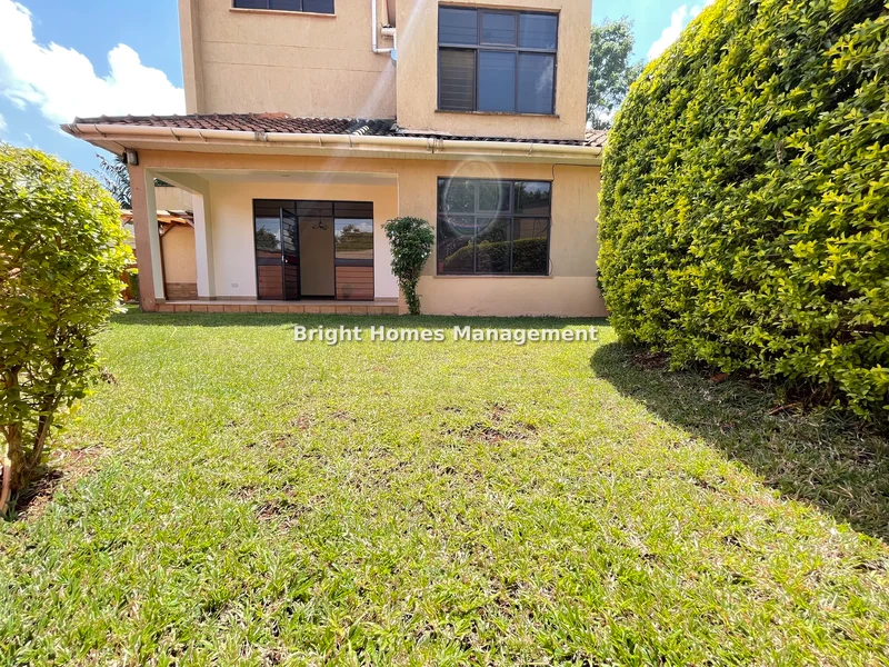 6-bedroom Townhouse for sale in Lavington