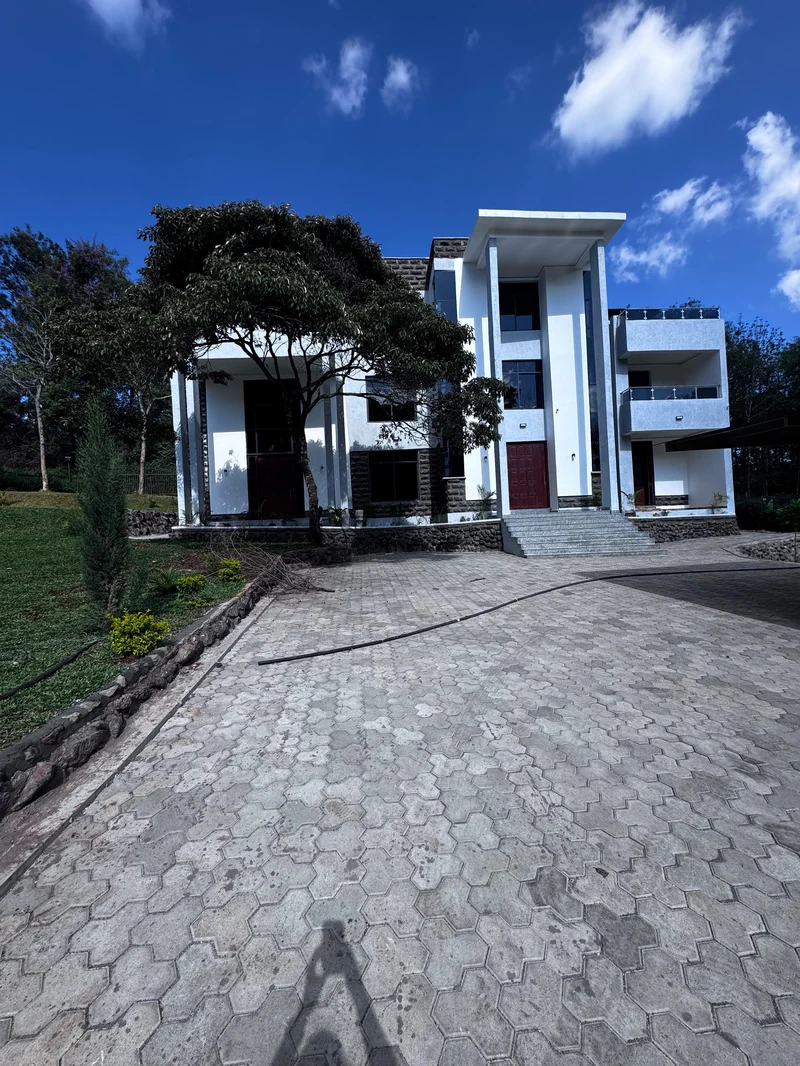 Exclusive Luxury Villa For Sale in Karen Mbagathi Ridge