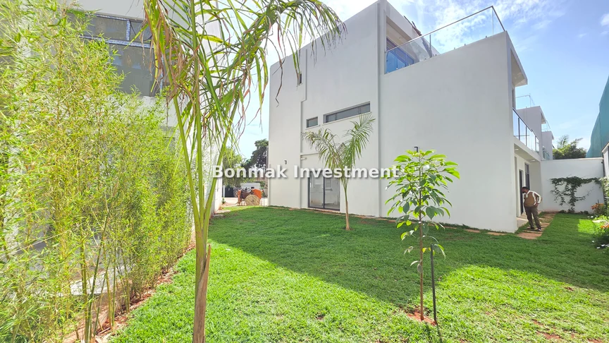 5-bedroom Townhouse for rent in Lavington