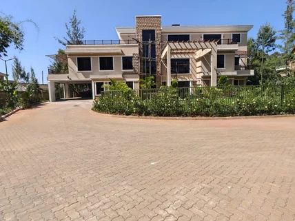 6-bedroom Villa for rent in Karen, Nairobi