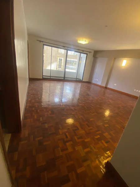 Spacious 2 bedroom apartment with dsq off Kindaruma road