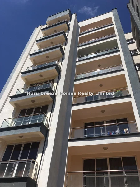 3-bedroom Apartment for rent in Riverside