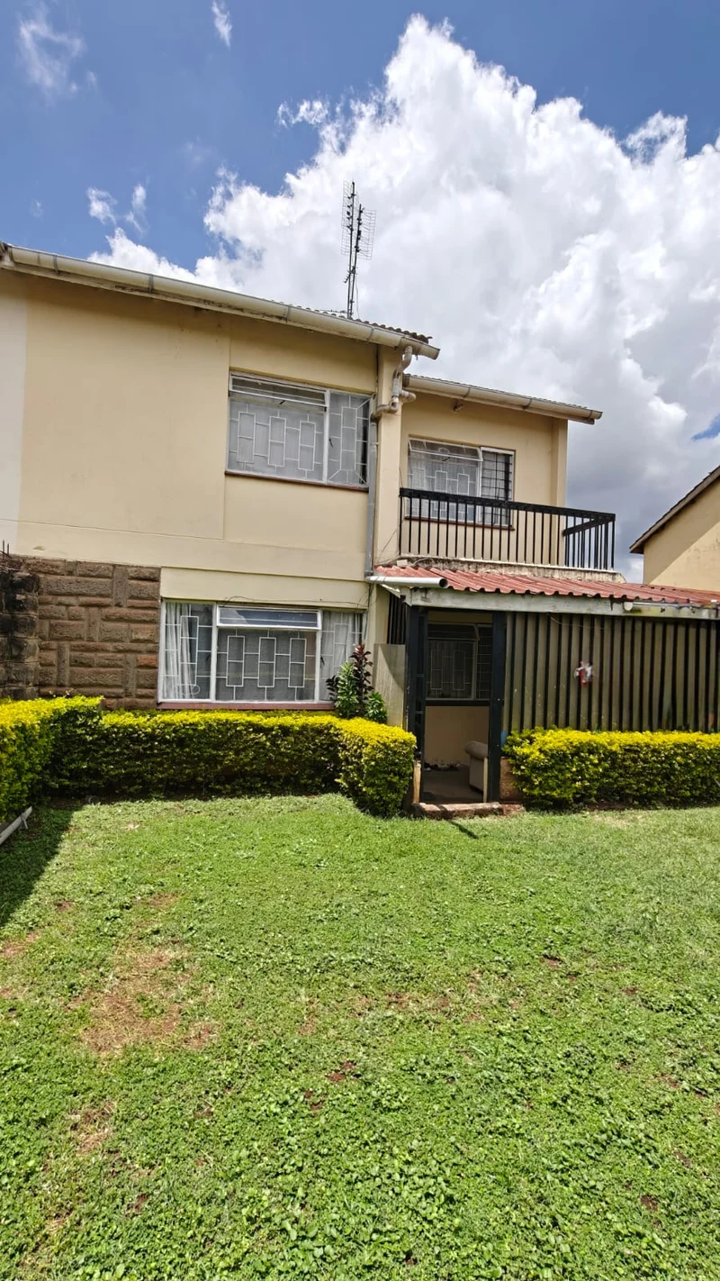4 Bed plus Dsq Townhouse in Langata