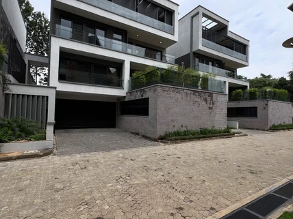 4-bedroom Townhouse for sale in Lavington, Nairobi