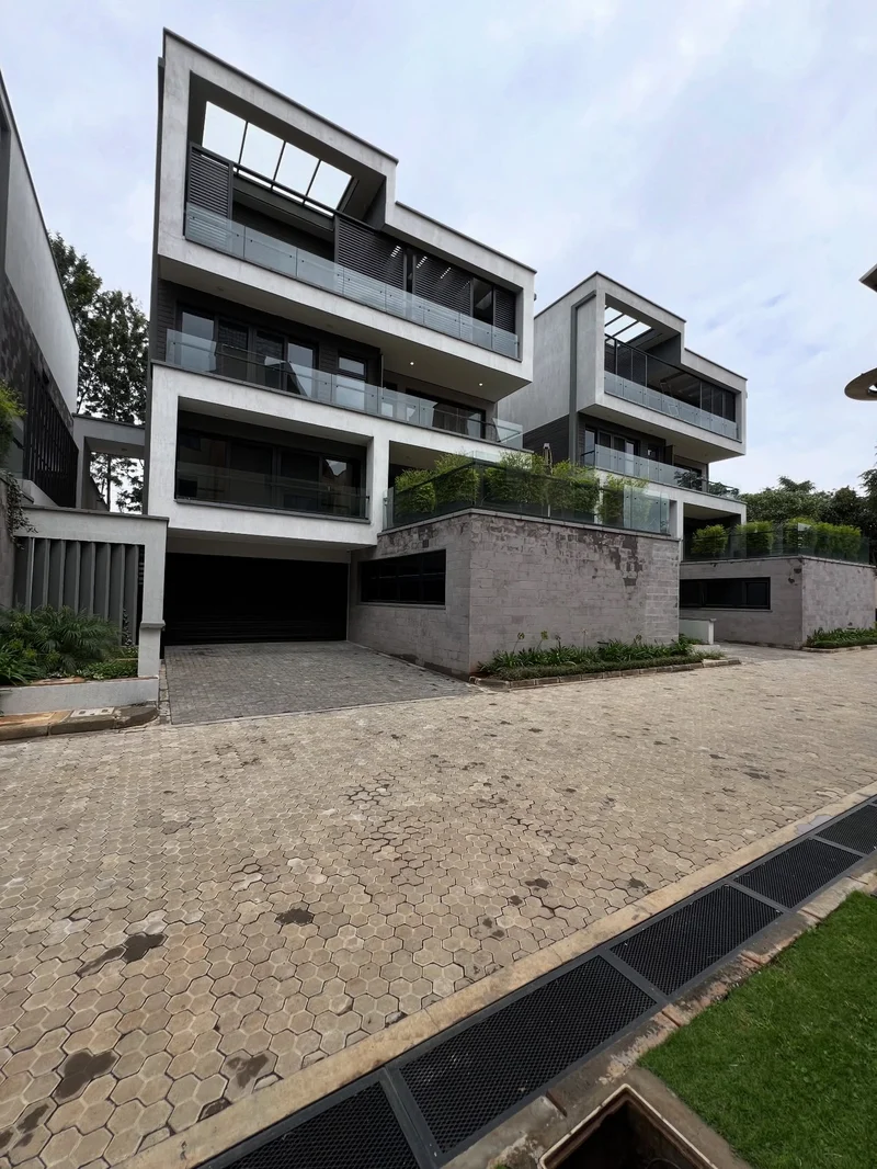 Luxurious 4 Bedroom Villa for Sale