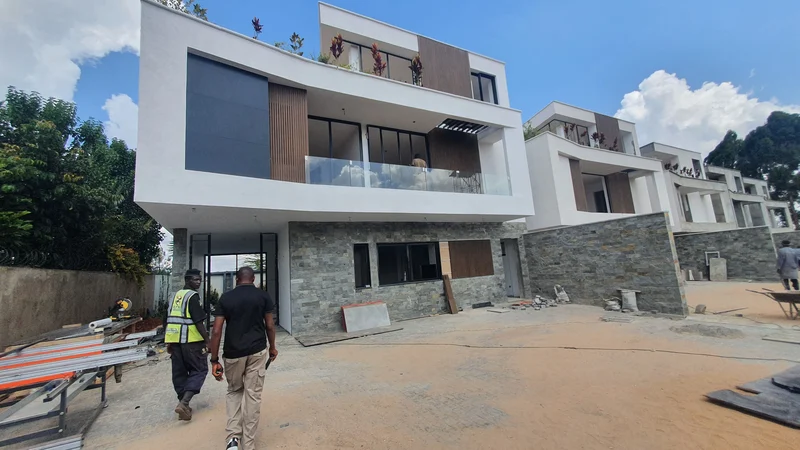 Modern 4-Bedroom Villa + DSQ For Sale In Runda Kes 52M
