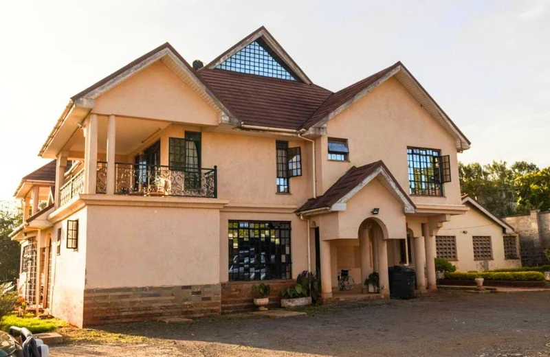 For Sale | Grand 7-BEDROOM Villa