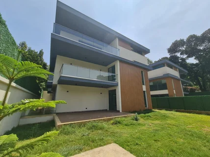 5-bedroom Villa for sale in Lavington, Nairobi
