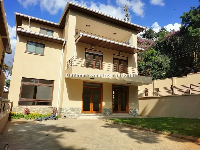 5-bedroom Townhouse for rent in Lavington