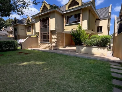 5-bedroom Townhouse for rent in Lavington, Nairobi