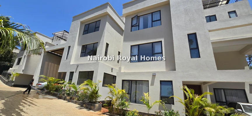 5-bedroom Townhouse for rent in Lavington