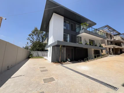 5-bedroom Townhouse for sale in Lavington, Nairobi
