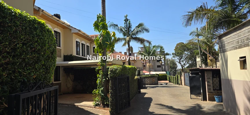 5-bedroom Townhouse for rent in Lavington