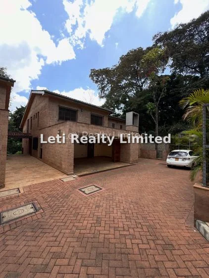 5-bedroom Townhouse for sale in Lavington