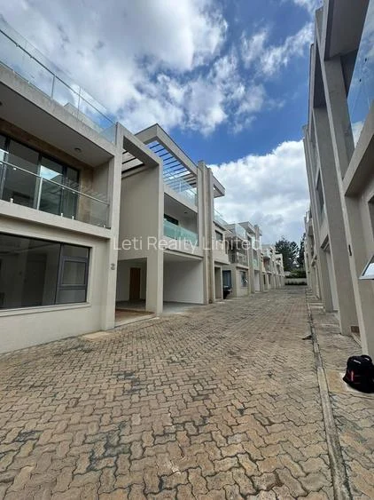 Townhouse for Sale in Lavington