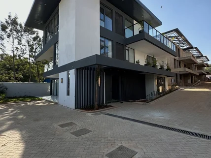 5-bedroom Townhouse for sale in Lavington, Nairobi