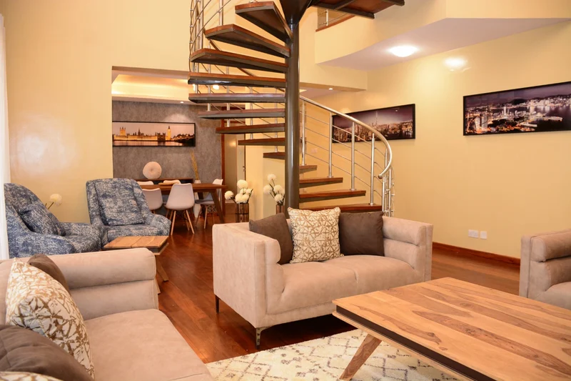 4bedroom plus dsq duplex