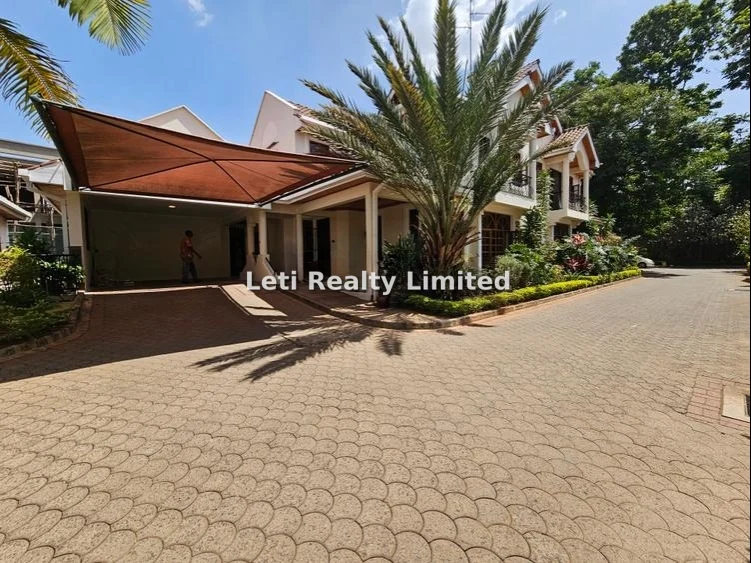 5-bedroom Townhouse for sale in Lavington