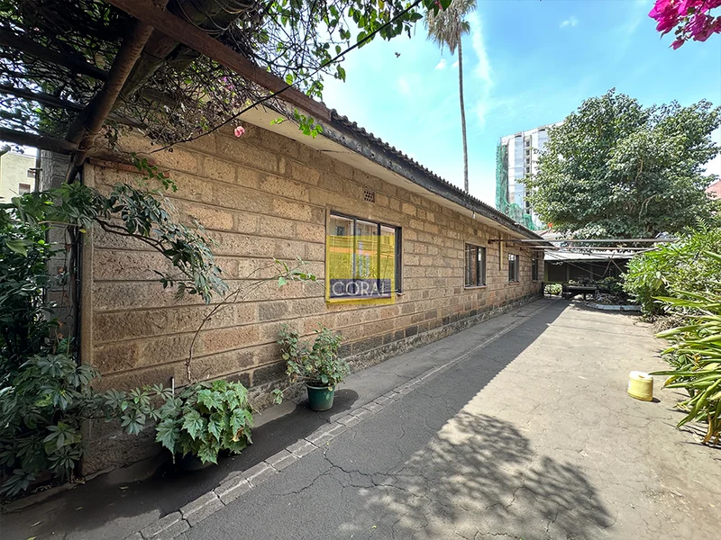 Redevelopment Opportunity – 4-Bedroom Bungalow on 0.13 acre plot, Nairobi West