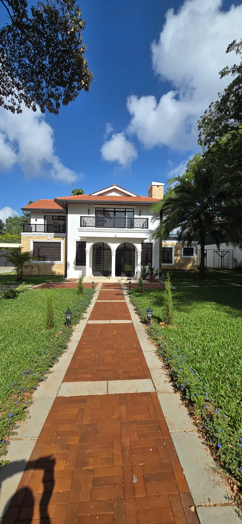 Stunning 5-Bedroom Family Home on Half an Acre in a Prime Serene L