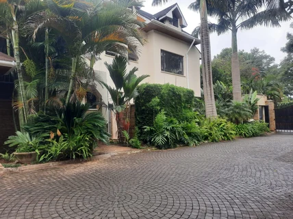 5-bedroom Townhouse for rent in Lavington, Nairobi