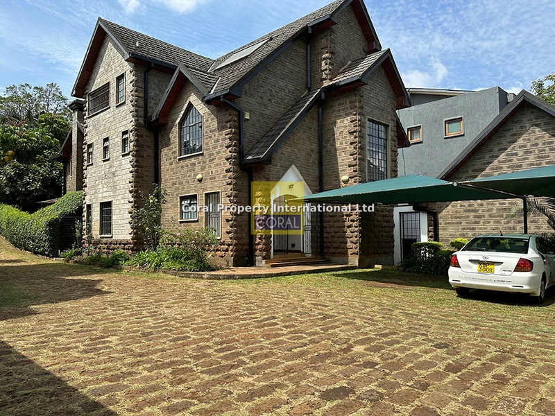 5-bedroom Townhouse for rent in Lavington