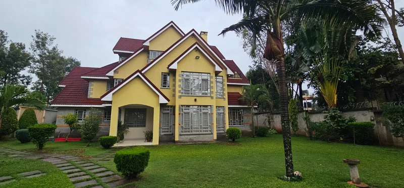 5 bedrooms maisonette for sale in Mushrooms gardens along Kiambu road, Nairobi