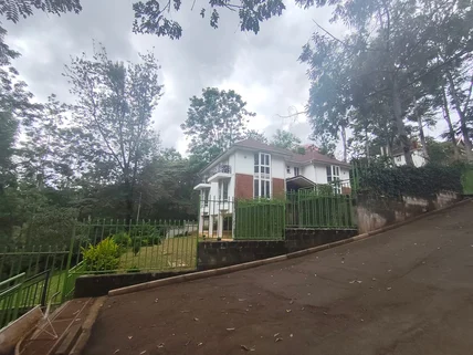 6-bedroom Townhouse for rent in Rosslyn, Westlands