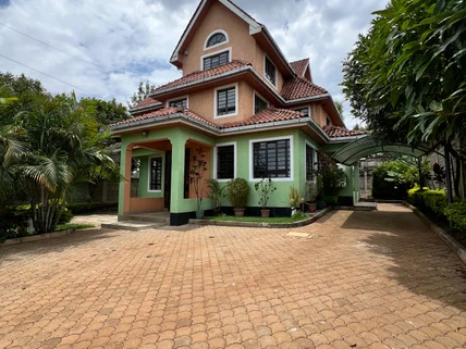 5-bedroom House for rent in Kiambu Road, Nairobi