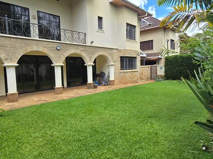 5-bedroom Townhouse for rent in Lavington, Nairobi