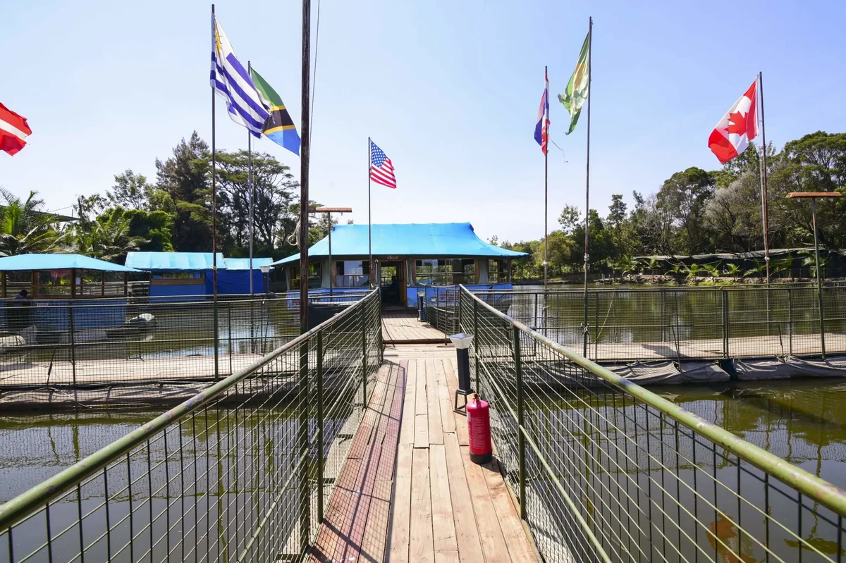 Stedmark floating restaurant in Karen