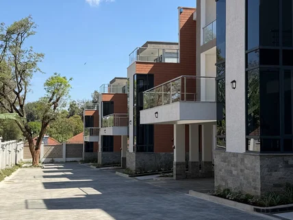 5-bedroom Villa for rent in Lavington, Nairobi