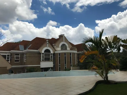 7-bedroom Villa for sale in Muthaiga, Nairobi