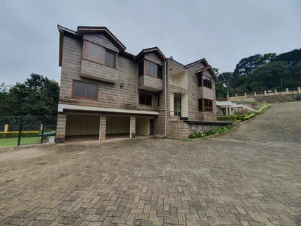 5-bedroom Townhouse for sale in Spring Valley, Westlands