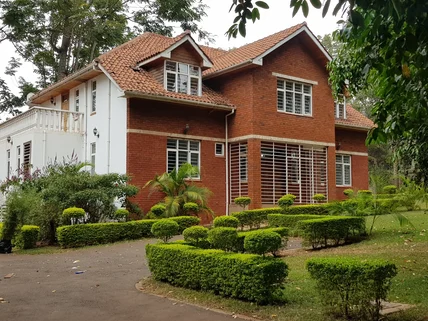 5-bedroom House for rent in Rosslyn, Westlands