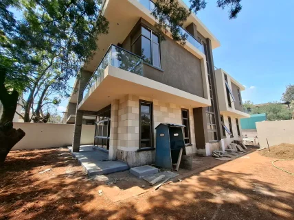 5-bedroom Townhouse for sale in Lavington, Nairobi