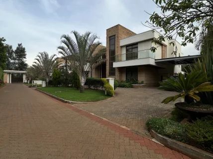 5-bedroom Villa for sale in Karen, Nairobi