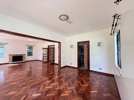 4-bedroom Townhouse for sale in Riverside, Westlands