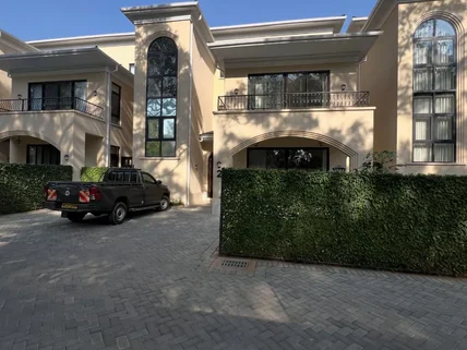 5-bedroom Townhouse for sale in Lavington, Nairobi