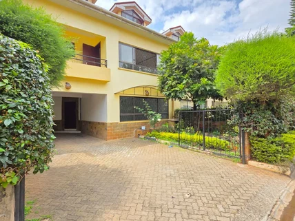 5-bedroom Townhouse for rent in Lavington, Nairobi