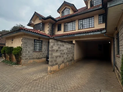 5-bedroom Townhouse for sale in Lavington, Nairobi