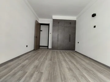 Thumbnail 13