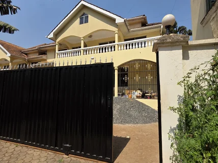 5-bedroom Townhouse for rent in Lavington, Nairobi