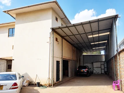 Warehouse for rent in Meru