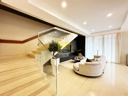 4-bedroom House for sale in Westlands Area, Westlands