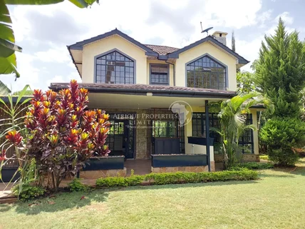 4-bedroom Villa for sale in Kiambu Road, Nairobi